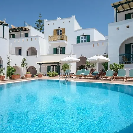 アパートホテル Spiros 4*