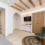 Spiros מלון דירות Naxos City