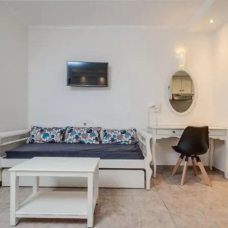斯皮罗斯酒店 4* Naxos City