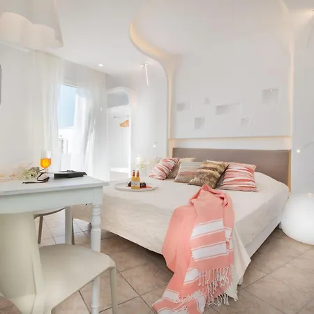 斯皮罗斯酒店 公寓式酒店 Naxos City