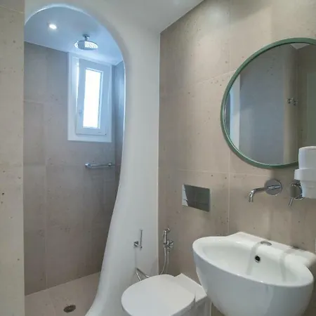 斯皮罗斯酒店 4* Naxos City