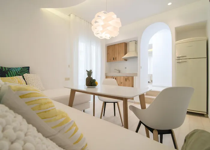 斯皮罗斯酒店 公寓式酒店 Naxos City