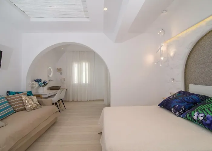 Spiros Lägenhetshotell 4*